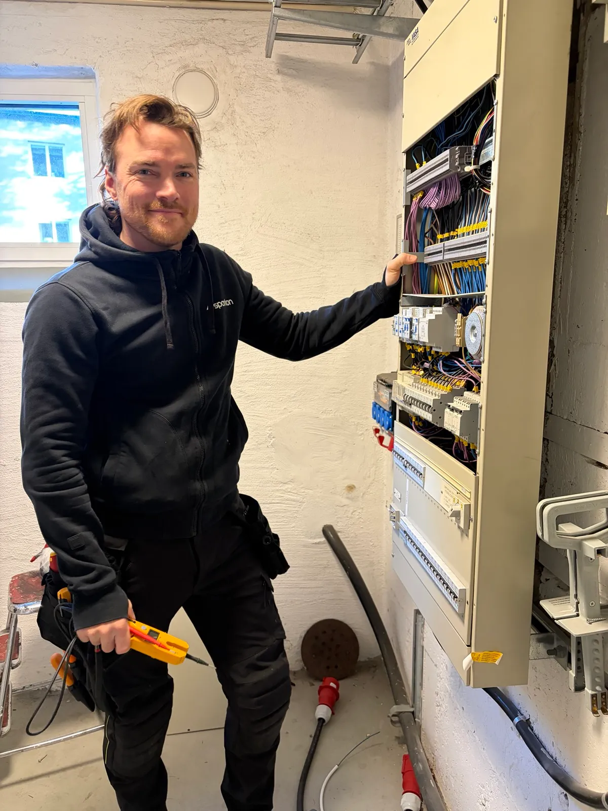 Patrik Lundberg, elektriker och grundare av Sparkon